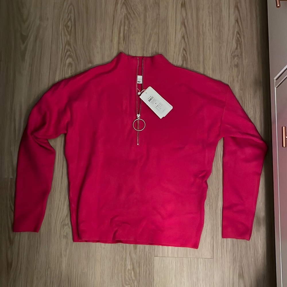 Villa Hot pink sweater